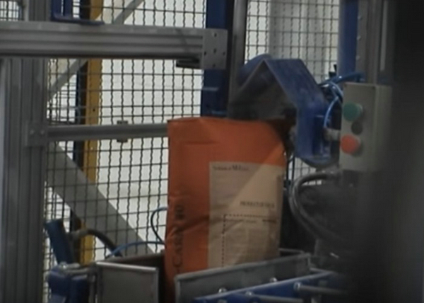 Máquina de embalagem do saco da válvula automática para os esparadrapos comum da mistura/telha que enchem 25/50 quilogramas